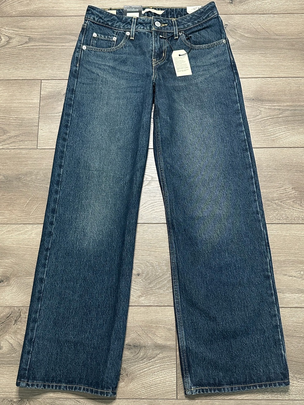 Levi’s Low Loose Straight Leg Blue Jeans Size 24